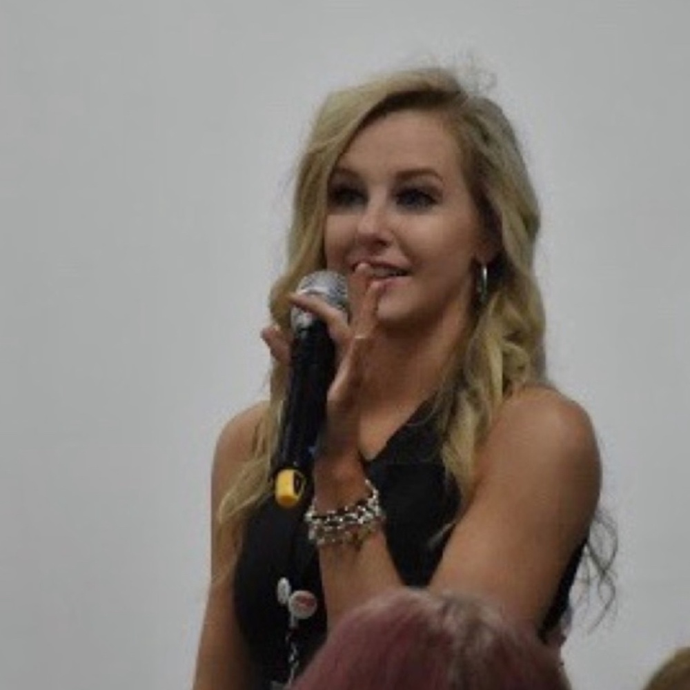 Meet your Posher, Gracie